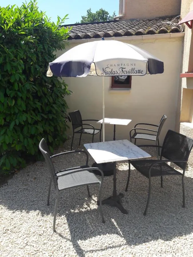Le Clos Des Dryades S Vers  França